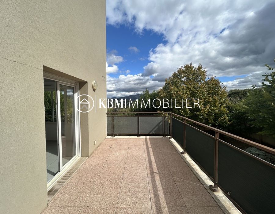 Agence immobilière Plan-de-Cuques Appartement à vendre à Plan-de-Cuques